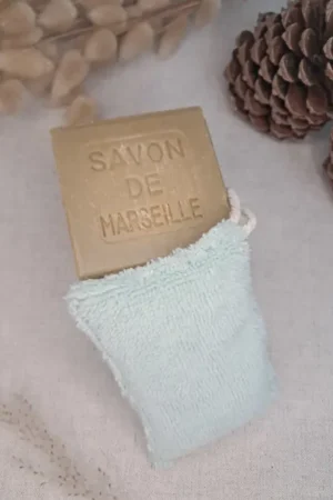 Quoi offrir pour une crémaillère? Eponge réutilisable, lavable et durable. Ecologique et économique. Existe en box ou coffret cadeau à offrir éco-responsable.