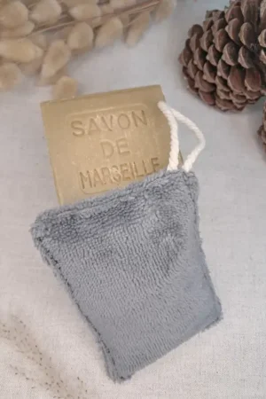 Quoi offrir pour une crémaillère? Eponge réutilisable, lavable et durable. Ecologique et économique. Existe en box ou coffret cadeau à offrir éco-responsable.